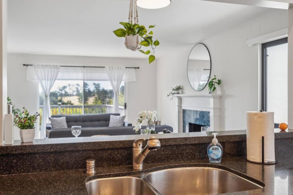 Modern Lux , 4Br 3Ba, 30 Or More Days Only South San Francisco Exteriör bild